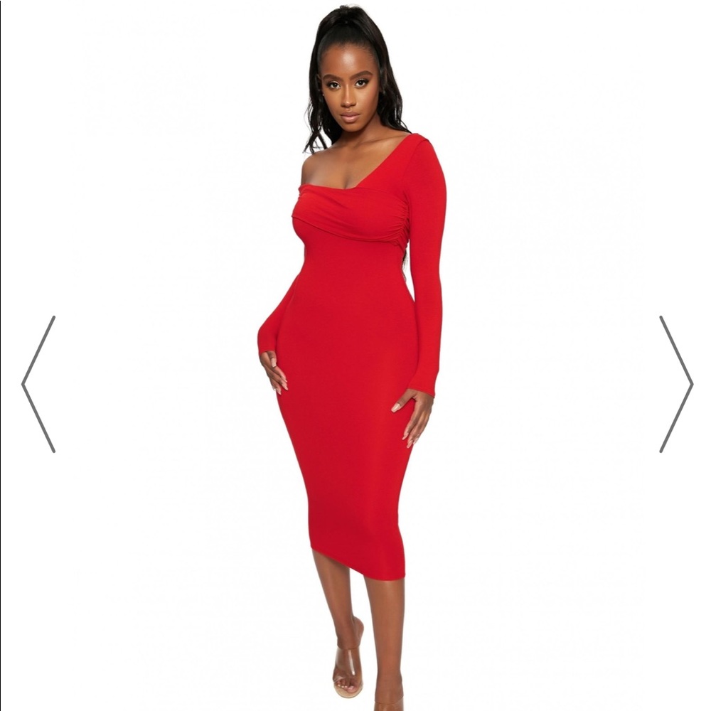 Red midi dress